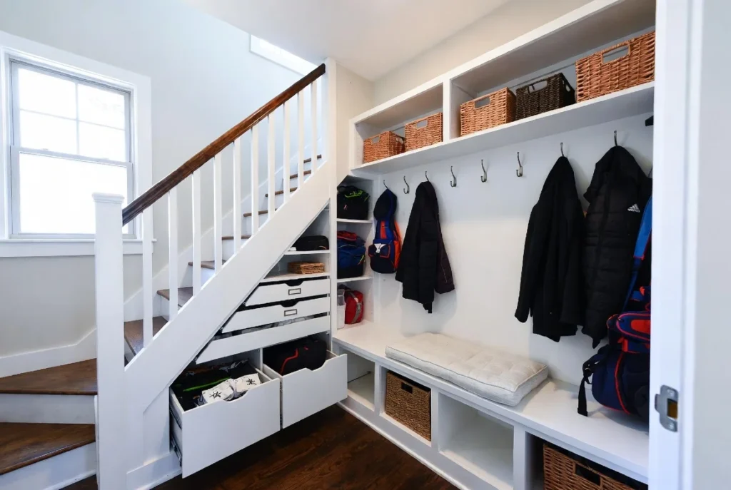 Storage Solutions That Eliminate Clutter