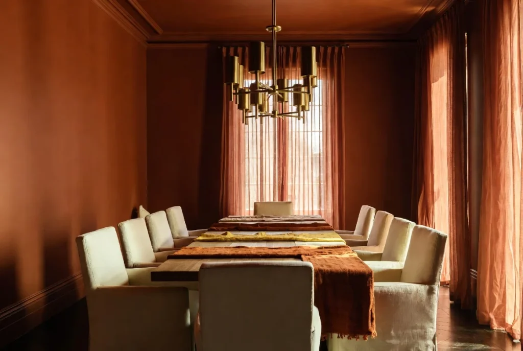 Choose Warm, Inviting Color Palettes