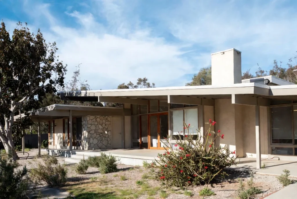 Design Flat or Low-Pitched Rooflines