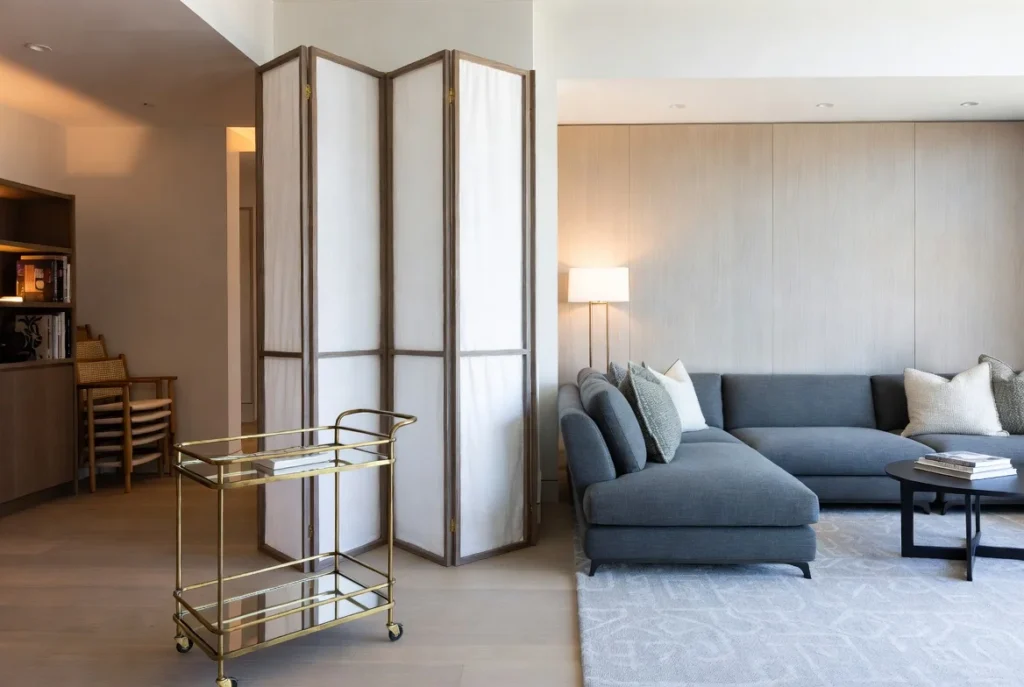 Establish Flexible Zones with Movable Elements