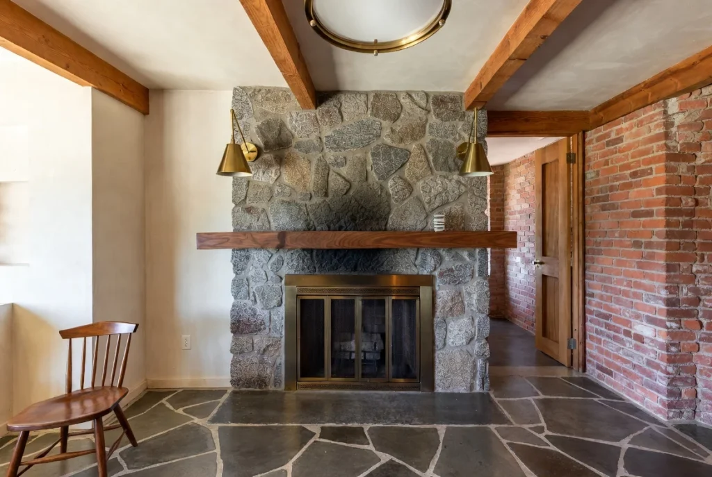 Feature Mixed Materials