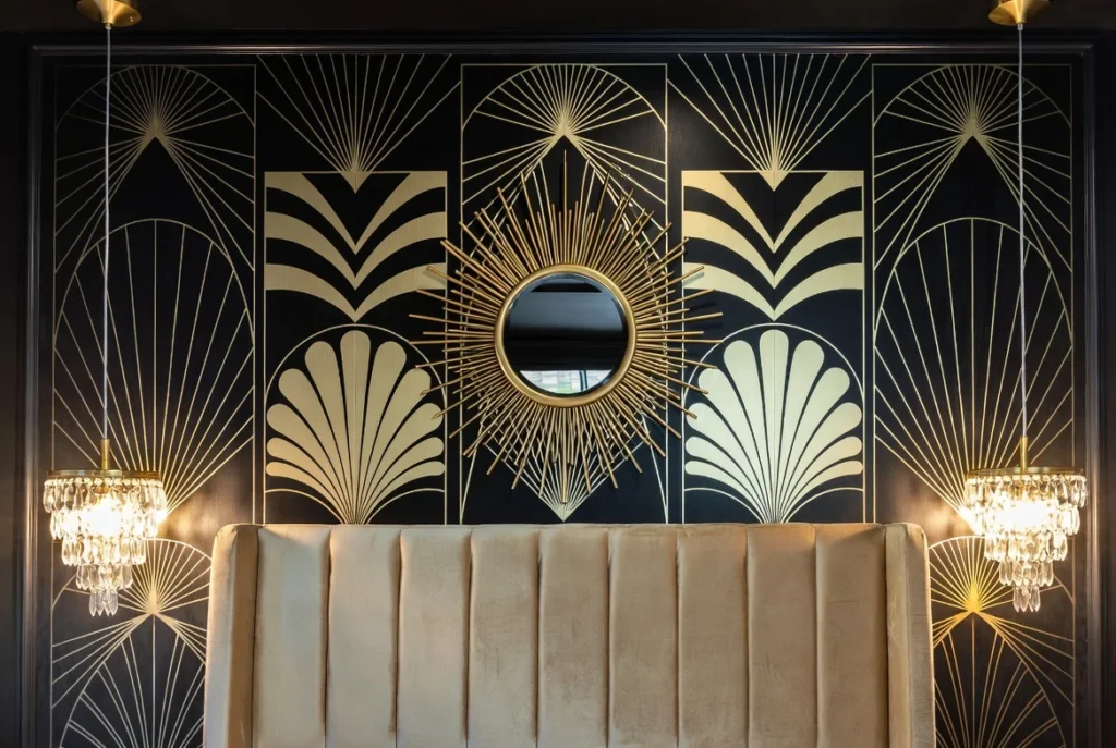 Art Deco Wallpaper Designs for Glamorous Boudoir Elegance
