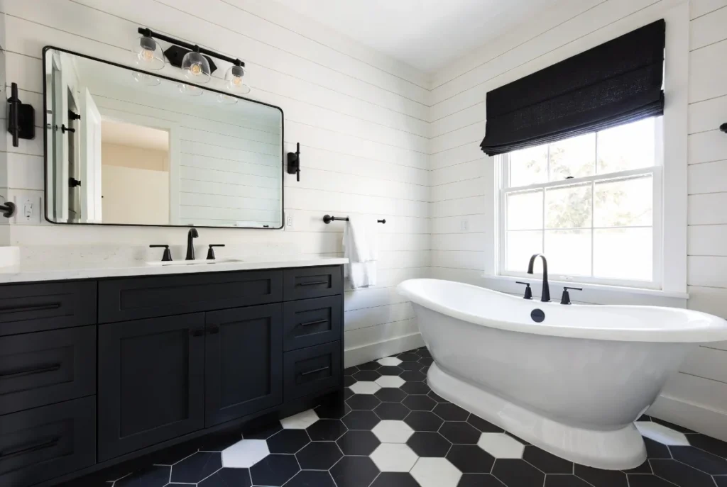 Black and White Bathroom Design for Timeless Sophistication