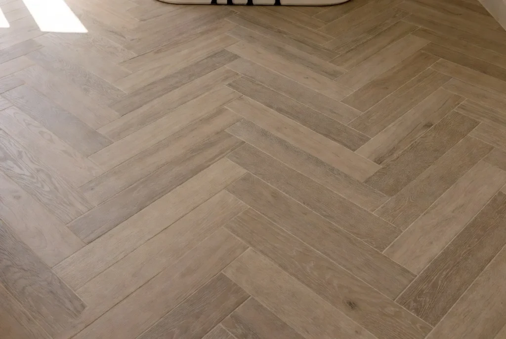 Herringbone Tile Patterns for Classic Elegance